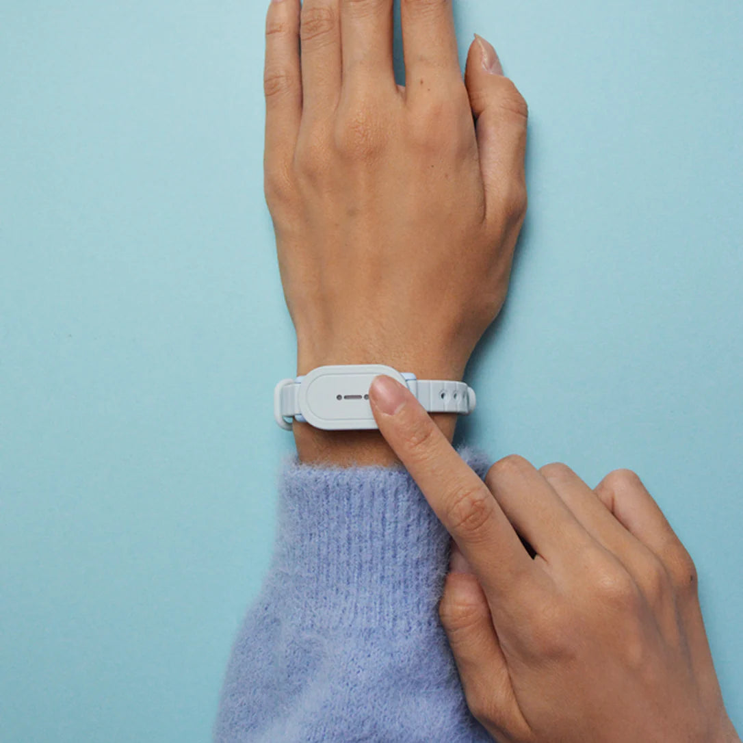 Long-Distance Bracelet