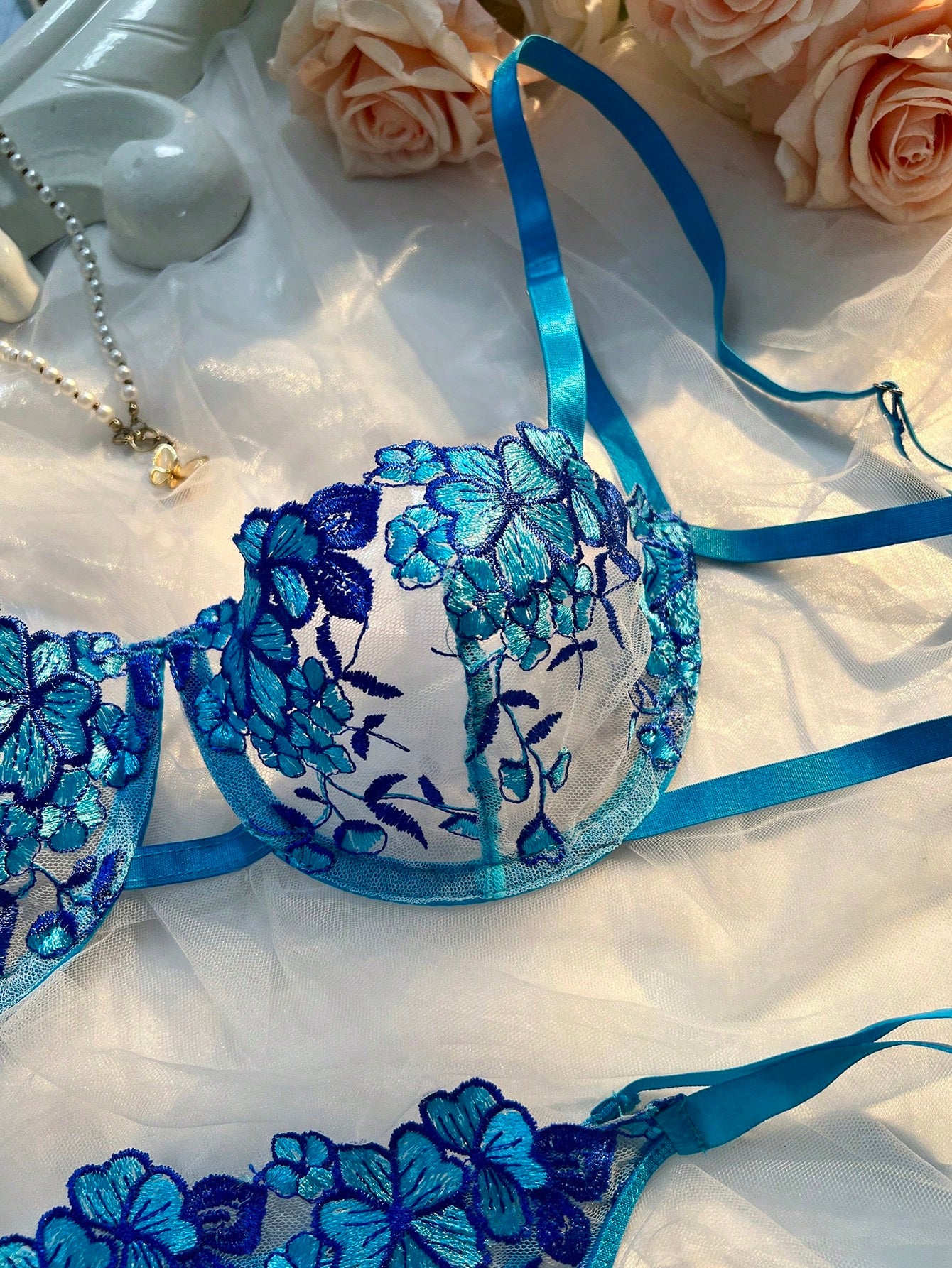 2Pcs/Set Sky Blue Embroidered Strap Ladies Sexy Lingerie Set
