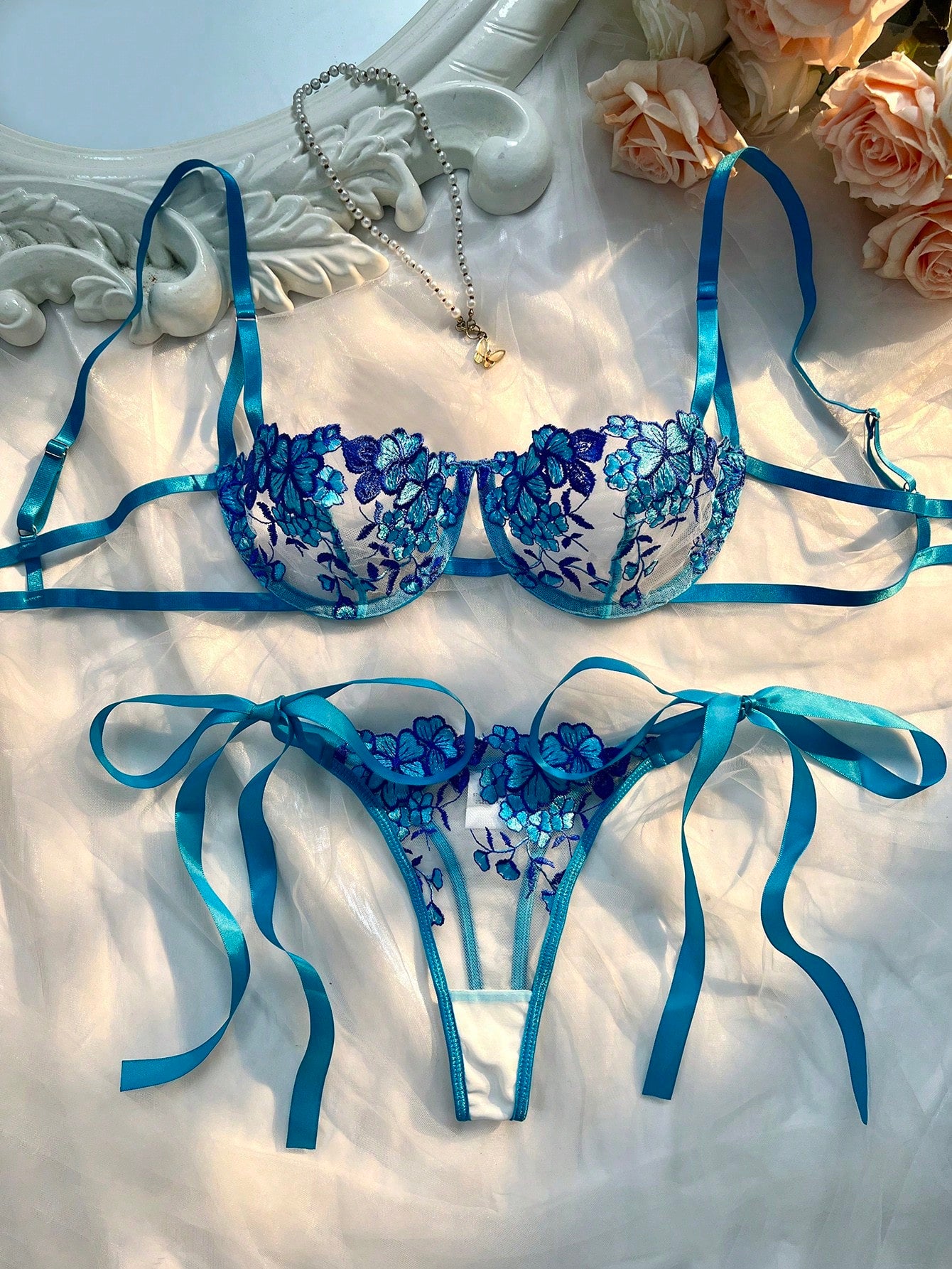 2Pcs/Set Sky Blue Embroidered Strap Ladies Sexy Lingerie Set
