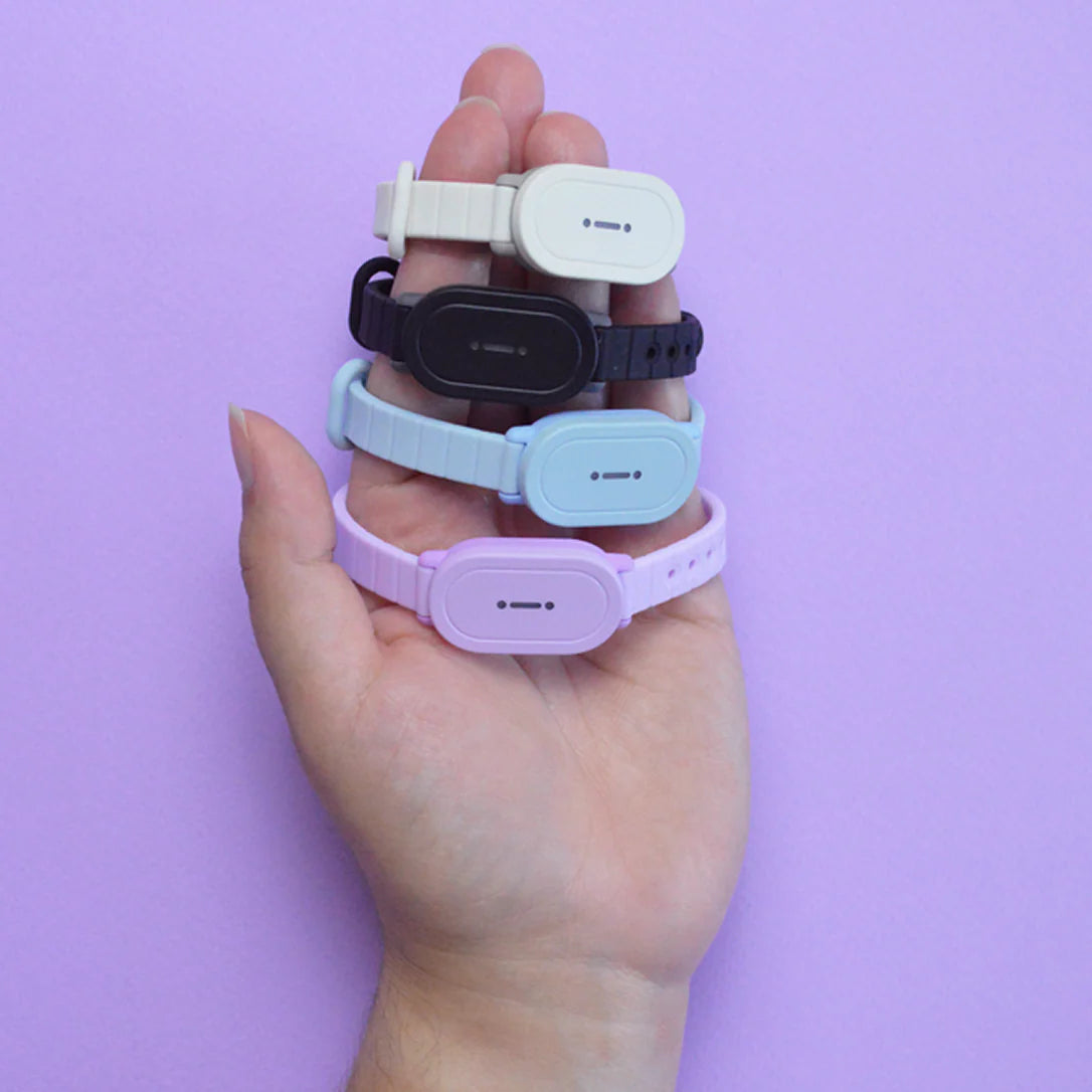 Long-Distance Bracelet