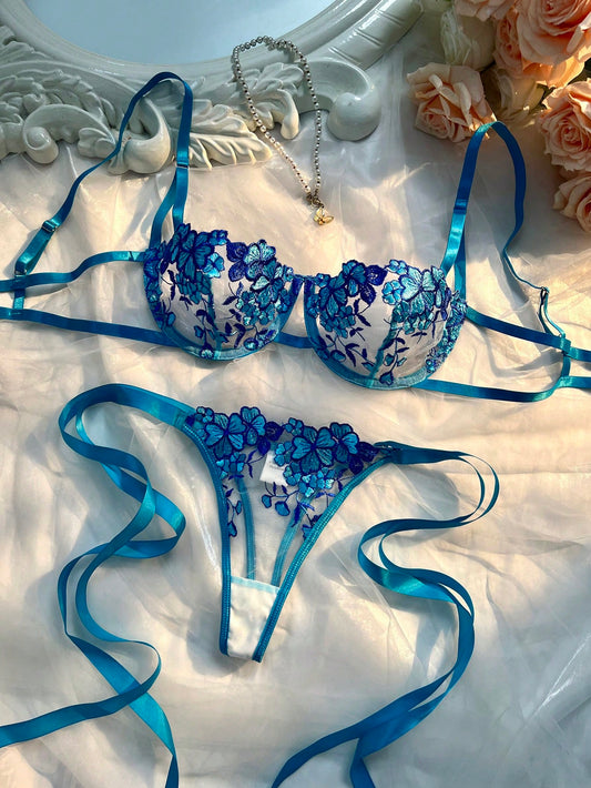 2Pcs/Set Sky Blue Embroidered Strap Ladies Sexy Lingerie Set
